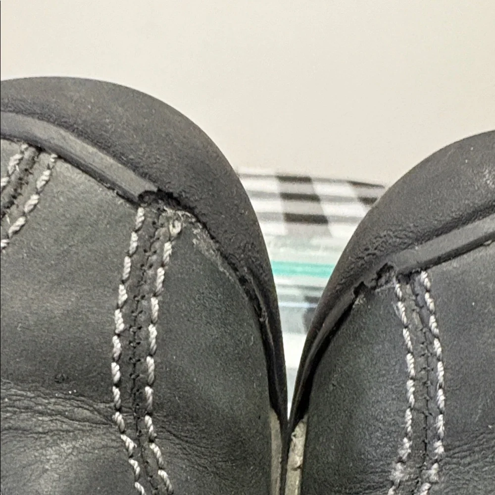 Keen Black Leather Lace Up Shoes Women's Size 7.5 Comfy Flats